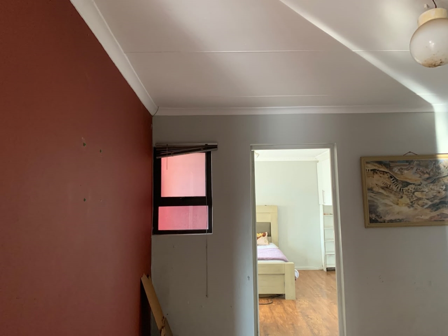 3 Bedroom Property for Sale in Pellsrus Eastern Cape